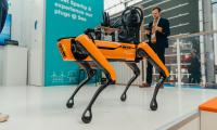 Robothunden Sparky - set på WindEurope 2023